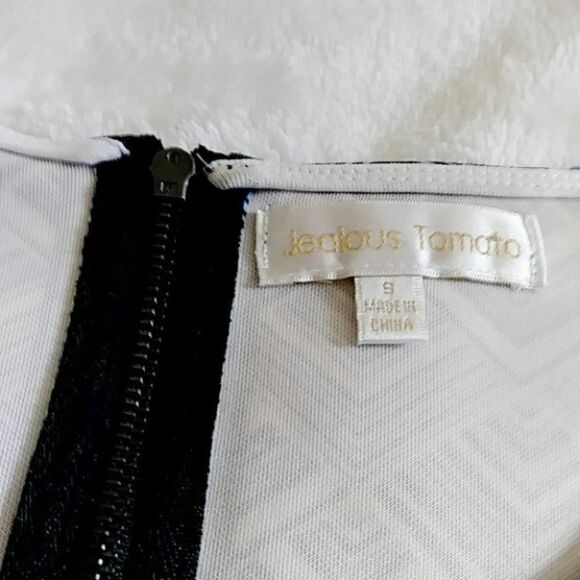 Jealous Tomato Prairie Print Aztec Floral Dress - Picture 9 of 11